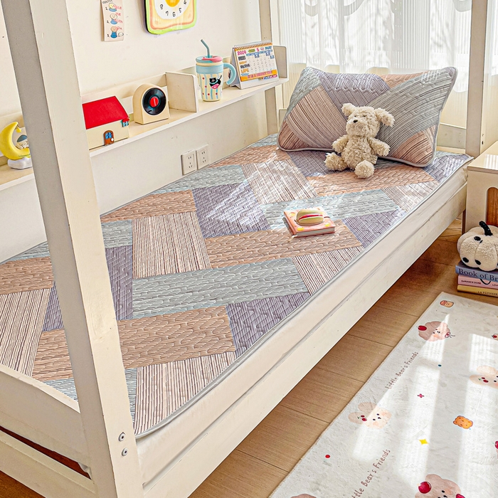 91家纺网 家纺一手货源 找家纺 富馨莱 2025新款A类凉感丝空气纤维凉席学生款 小确幸