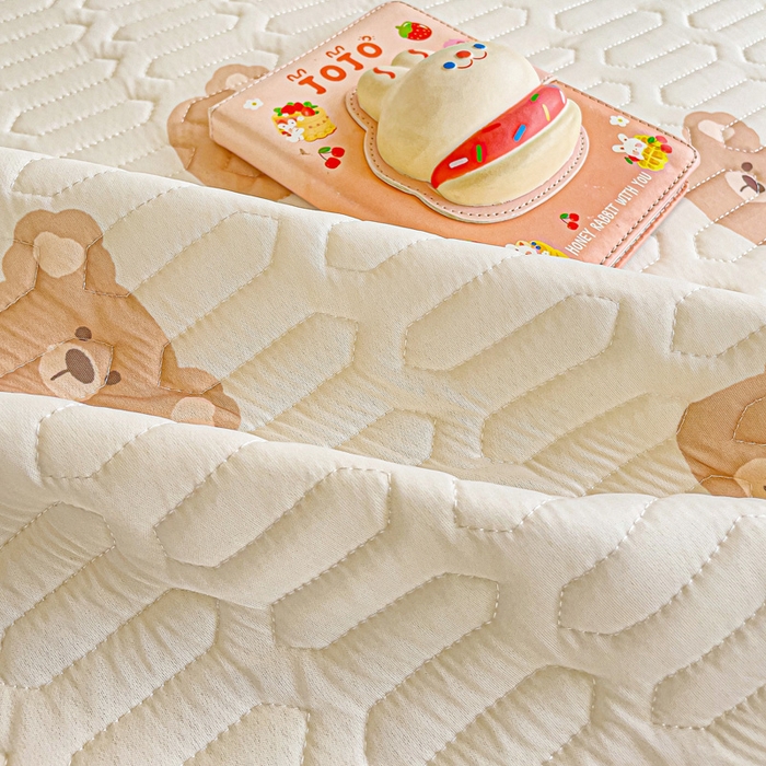 91家纺网 家纺一手货源 找家纺 富馨莱 2025新款A类凉感丝空气纤维凉席学生款 无敌小熊