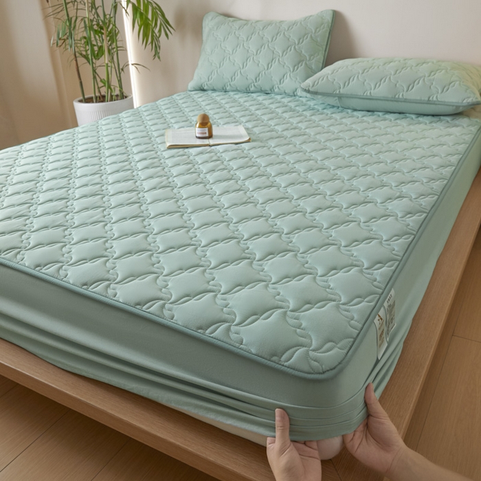 91家纺网 家纺一手货源 找家纺 雪云美2025新款全棉夹棉床笠13372斜纹A类纯棉床罩可定制尺寸-风车款 风车-平安绿