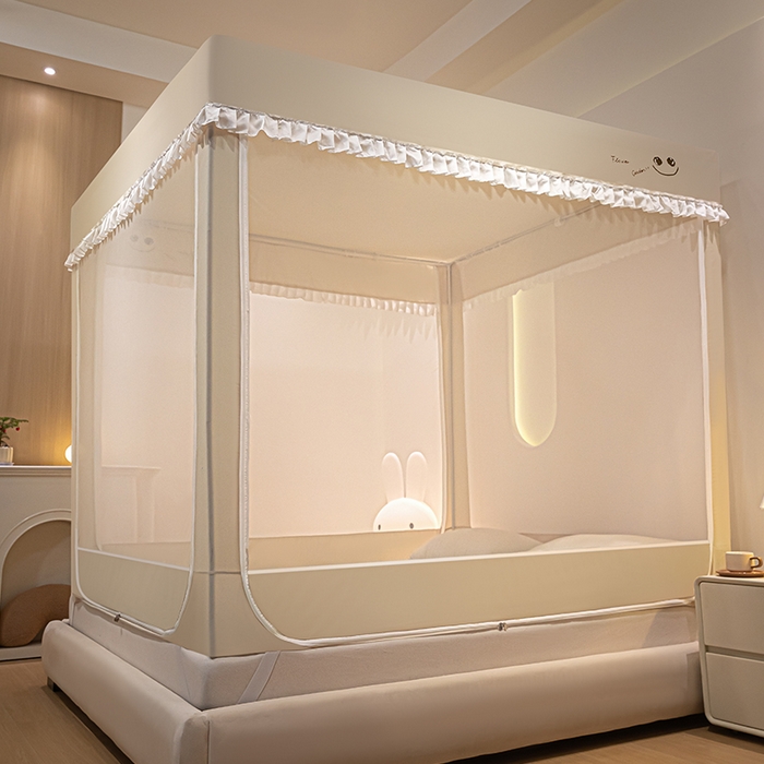 91家纺网 家纺一手货源 找家纺 锦逸家居 2025新款坐床式防摔遮光蚊帐 微笑人生-不遮光