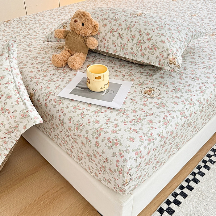 91家纺网 家纺一手货源 找家纺 2025新款12868全棉套件单品系列二单床笠 清茶小熊-米