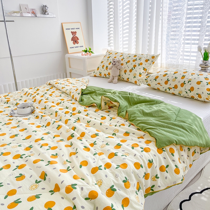 91家纺网 家纺一手货源 找家纺 太阳树家纺 2025新款A类母婴级双层纱大豆被大豆纤维夏被 小橘子