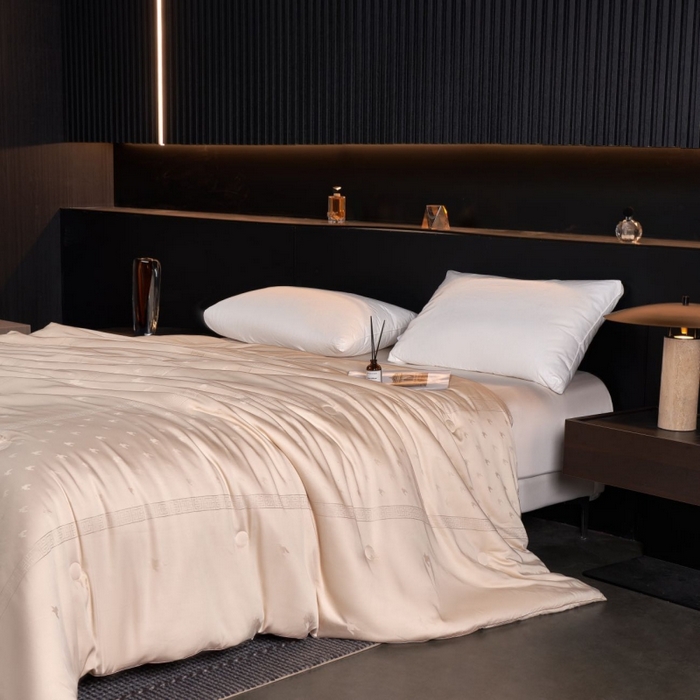 91家纺网 家纺一手货源 找家纺 朴罗 （ 原岚图）2025新款臻品欧式提花黄金大豆被被子被芯-千千阙歌 千千阙歌-香槟金