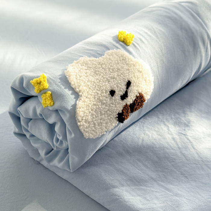 91家纺网 家纺一手货源 找家纺 曼谷家纺 2025新款软糯毛巾绣水洗棉床单床笠枕套纯色床单床笠枕套单品 小白云-天蓝