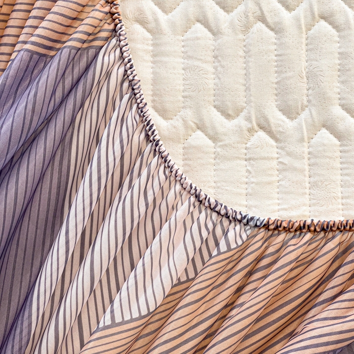 91家纺网 家纺一手货源 找家纺 富馨莱 2025新款A类凉感丝空气纤维凉席床笠款 小确幸