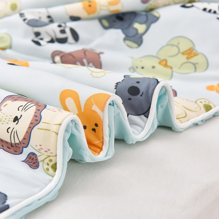 91家纺网 家纺一手货源 找家纺 嗨生活_2025年爆款 A类冰豆豆凉感丝被 儿童夏被 幼儿园被 直播 团购首选_1477 欢乐牧场