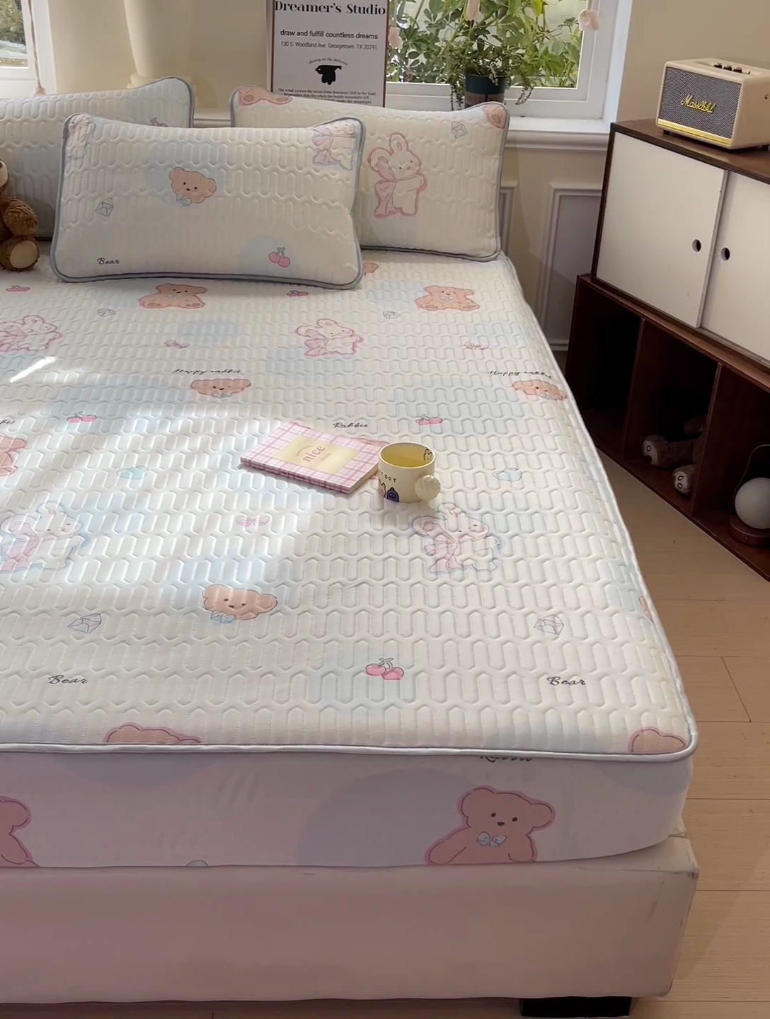 91家纺网 家纺一手货源 找家纺 富馨莱 2025新款A类凉感丝空气纤维凉席床笠款 蝴蝶结小兔