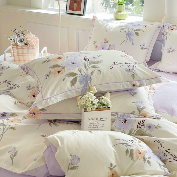 91家纺网 家纺一手货源 找家纺 铭博家纺 新款直播爆款网红全棉四件套13070印花吊边一字绣纯棉被套工艺款 夕颜