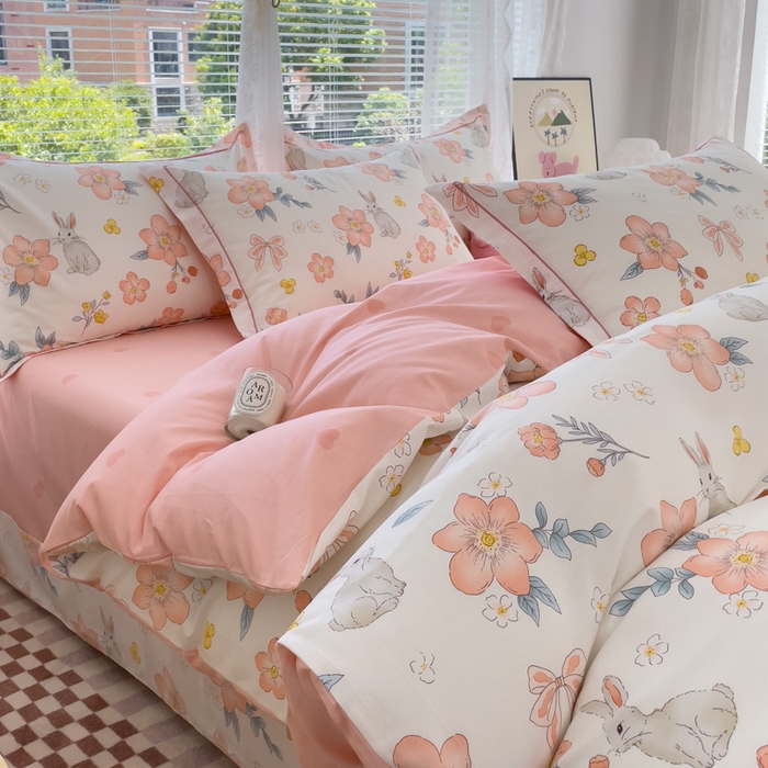 91家纺网 家纺一手货源 找家纺 铭博家纺 新款直播爆款网红全棉四件套13070印花吊边一字绣纯棉被套工艺款 兔语馨香