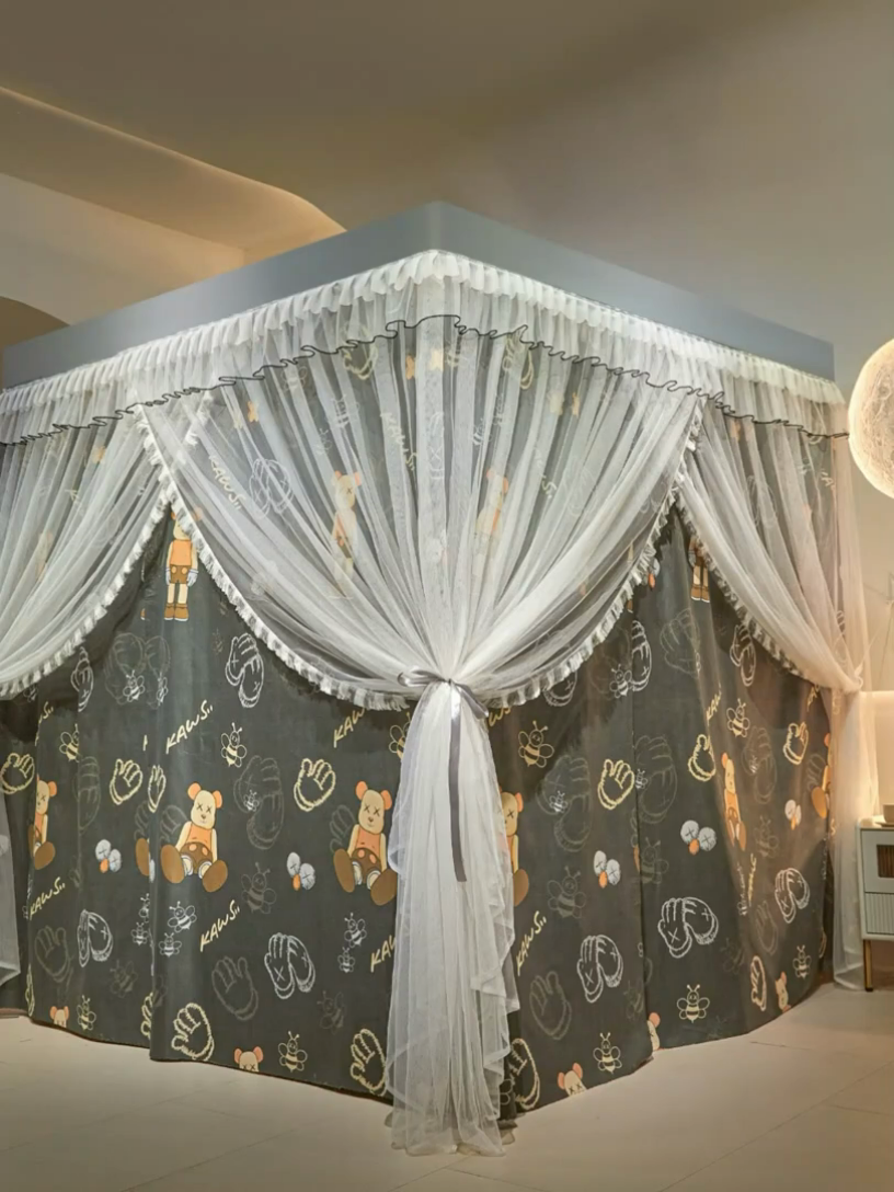 91家纺网 家纺一手货源 找家纺 锦逸家居 2025新款四季款三开门落地床幔蚊帐 幻城-乐呵呵