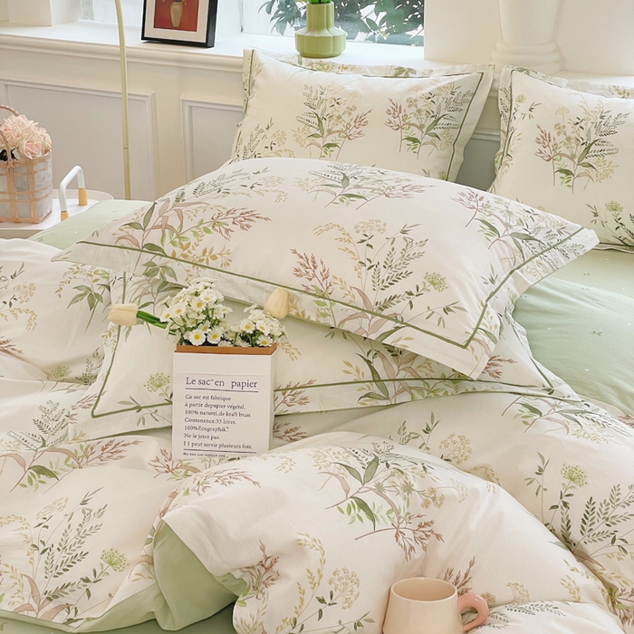 91家纺网 家纺一手货源 找家纺 铭博家纺 新款直播爆款网红全棉四件套13070印花吊边一字绣纯棉被套工艺款 仙语草玲