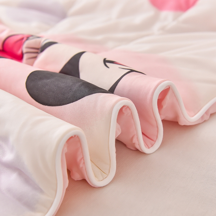 91家纺网 家纺一手货源 找家纺 嗨生活 嗨生活 2025年迪士尼凉感丝冰豆豆被 夏被 夏凉被 儿童夏被 幼儿园夏被 直播首选 元气米妮