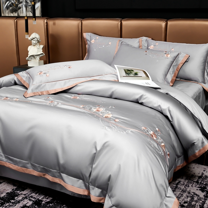 91家纺网 家纺一手货源 找家纺 U品汇 2025新品120支60s双股贡缎长绒棉重工刺绣花纯棉全棉四件套 蔷薇恋人-高级灰