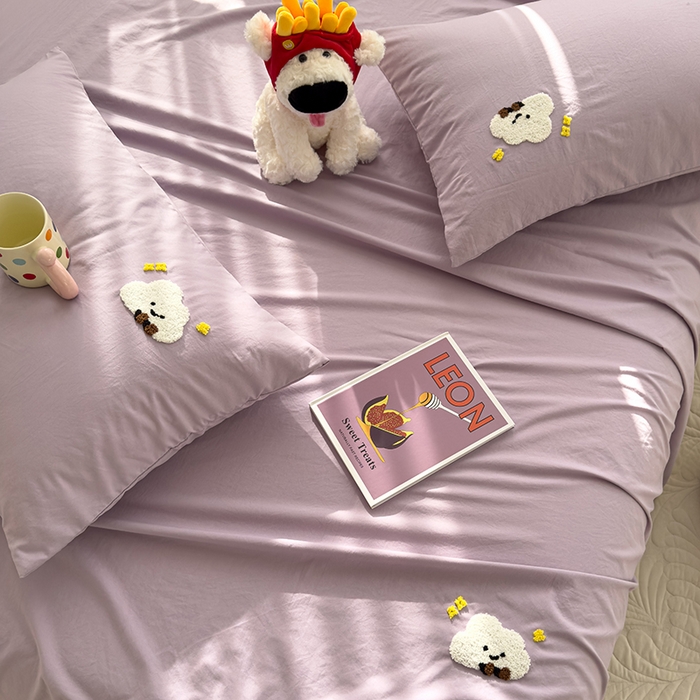 91家纺网 家纺一手货源 找家纺 曼谷家纺 2025新款软糯毛巾绣水洗棉床单床笠枕套纯色床单床笠枕套单品 小白云-紫色