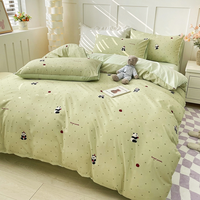 91家纺网 家纺一手货源 找家纺 汣沐生活 2025新款针织棉印花款四件套 熊猫滚滚-绿