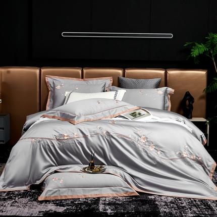 91家纺网 家纺一手货源 找家纺 U品汇 2025新品120支60s双股贡缎长绒棉重工刺绣花纯棉全棉四件套 蔷薇恋人-高级灰
