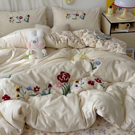 91家纺网 家纺一手货源 找家纺 （总）乐童家纺2025新款13370纯棉毛巾绣呆萌系列四件套第二弹