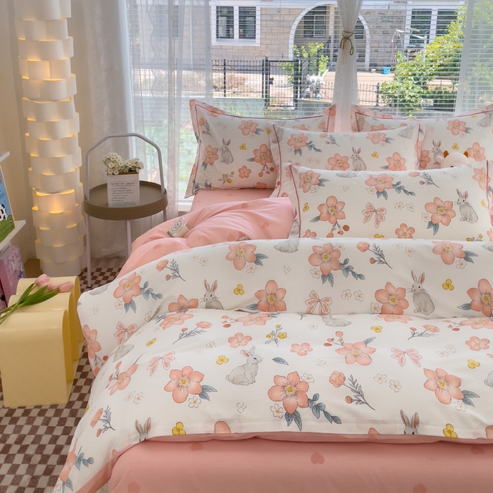 91家纺网 家纺一手货源 找家纺 铭博家纺 新款直播爆款网红全棉四件套13070印花吊边一字绣纯棉被套工艺款 兔语馨香