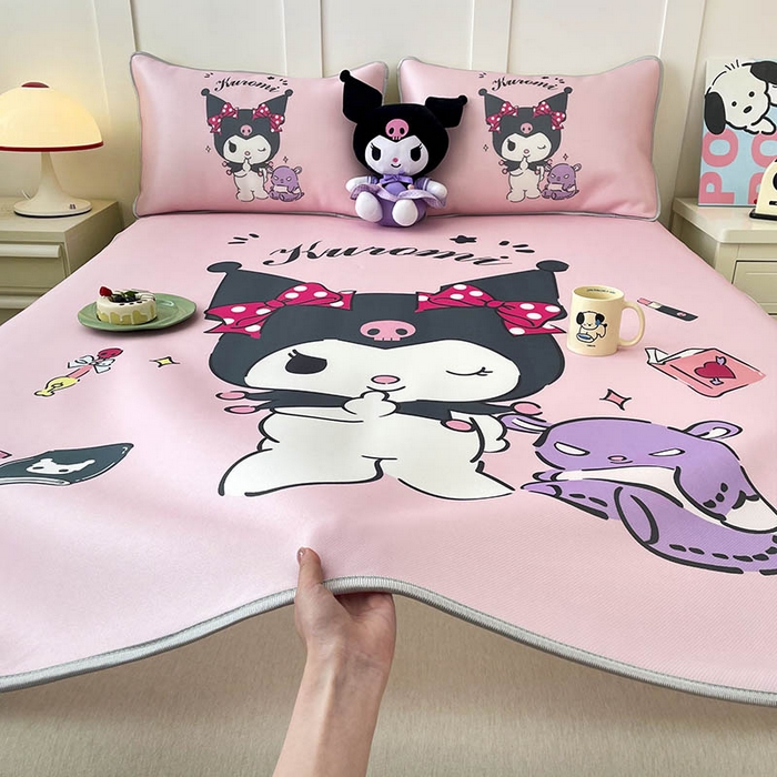 91家纺网 家纺一手货源 找家纺 米帛家纺 2025新款大版三丽鸥碳光冰丝软凉席绑带款 粉色酷洛米