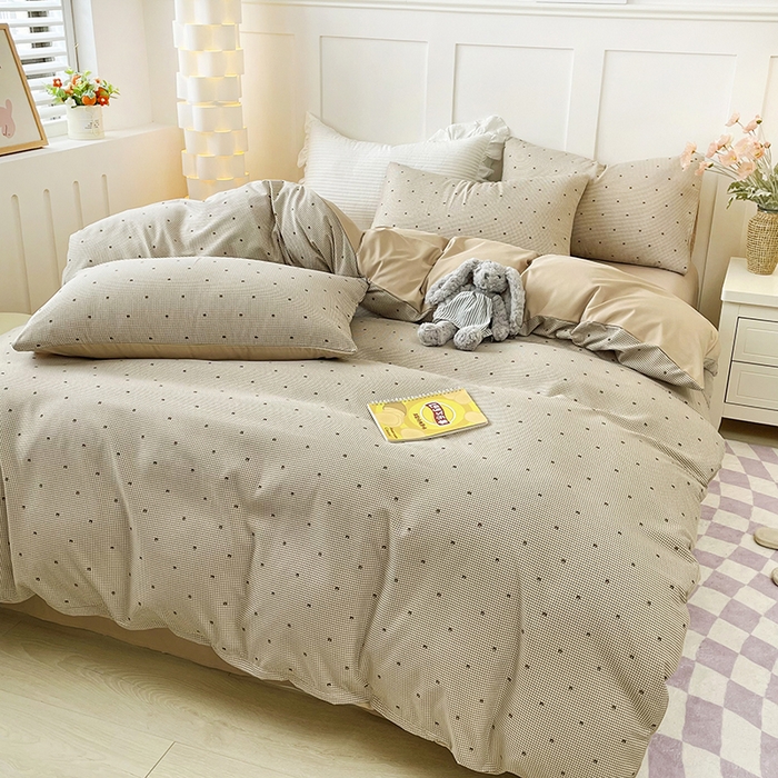 91家纺网 家纺一手货源 找家纺 汣沐生活 2025新款针织棉印花款四件套 摩卡小熊