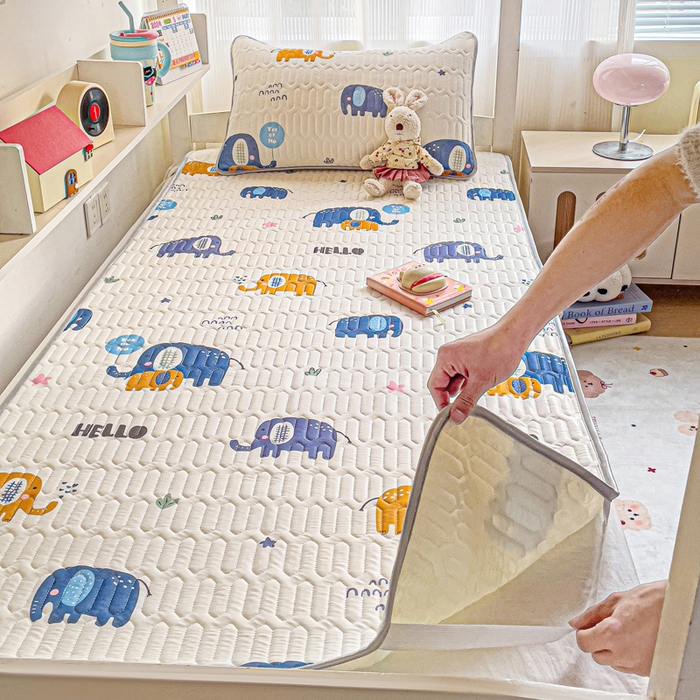 91家纺网 家纺一手货源 找家纺 富馨莱 2025新款A类凉感丝空气纤维凉席学生款 可爱小像