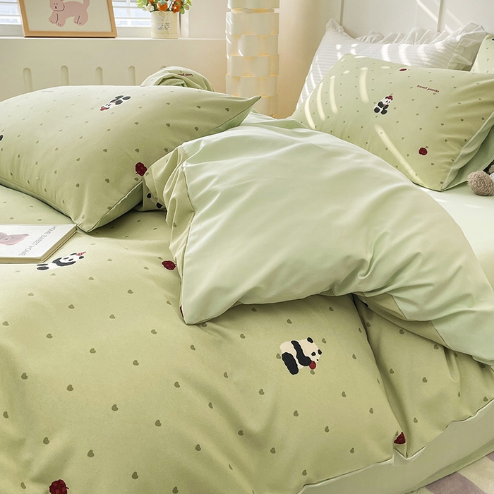 91家纺网 家纺一手货源 找家纺 汣沐生活 2025新款针织棉印花款四件套 熊猫滚滚-绿