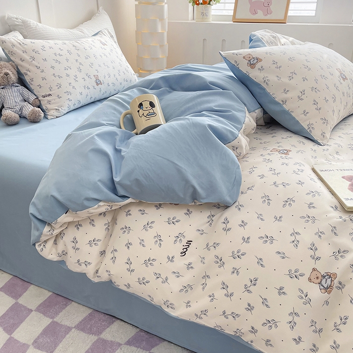 91家纺网 家纺一手货源 找家纺 汣沐生活 2025新款针织棉印花款四件套 小熊山茶