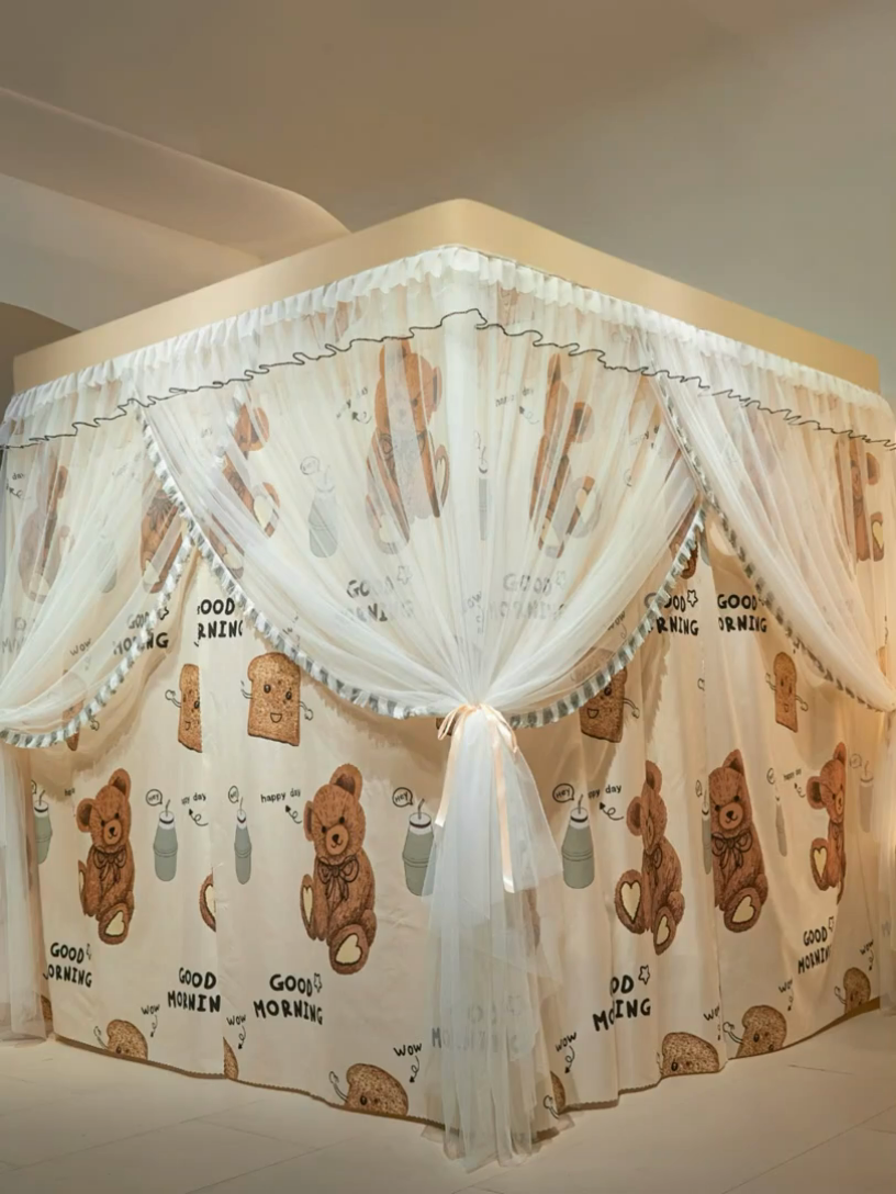 91家纺网 家纺一手货源 找家纺 锦逸家居 2025新款四季款三开门落地床幔蚊帐 幻城-早安宝贝