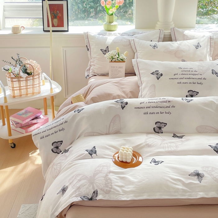 91家纺网 家纺一手货源 找家纺 铭博家纺 新款直播爆款网红全棉四件套13070印花吊边一字绣纯棉被套工艺款 蝶舞