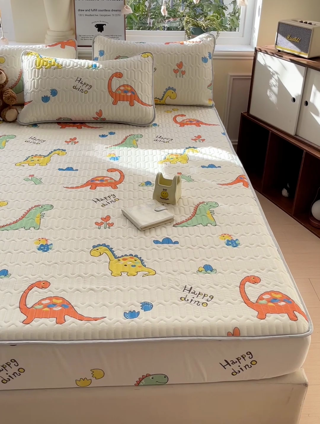 91家纺网 家纺一手货源 找家纺 富馨莱 2025新款A类凉感丝空气纤维凉席床笠款 小恐龙