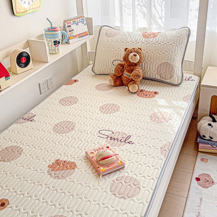 91家纺网 家纺一手货源 找家纺 （总）富馨莱 2025新款A类凉感丝空气纤维凉席学生款