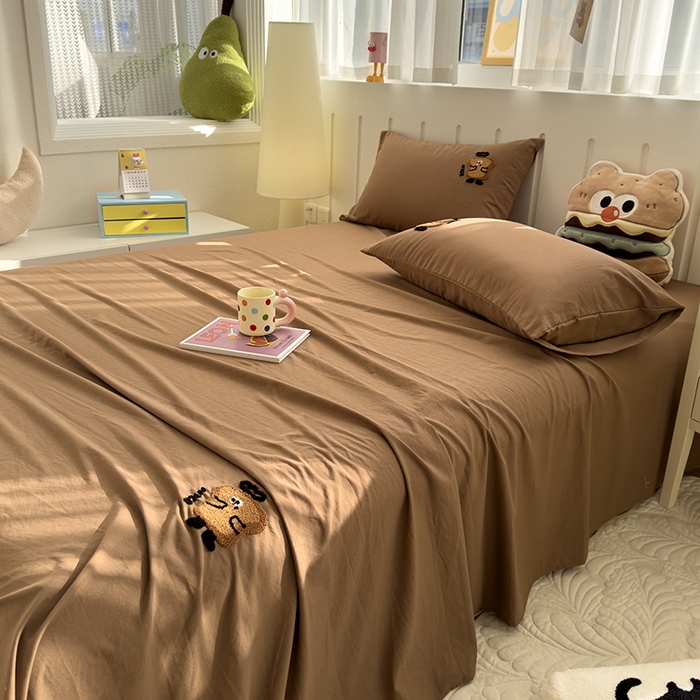 91家纺网 家纺一手货源 找家纺 曼谷家纺 2025新款软糯毛巾绣水洗棉床单床笠枕套纯色床单床笠枕套单品 吐司-咖啡