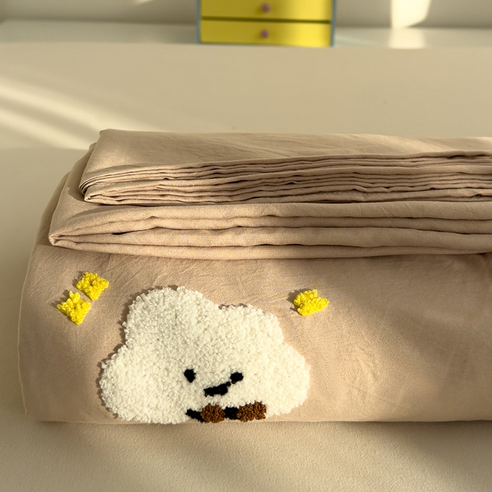 91家纺网 家纺一手货源 找家纺 曼谷家纺 2025新款软糯毛巾绣水洗棉床单床笠枕套纯色床单床笠枕套单品 小白云-奶茶