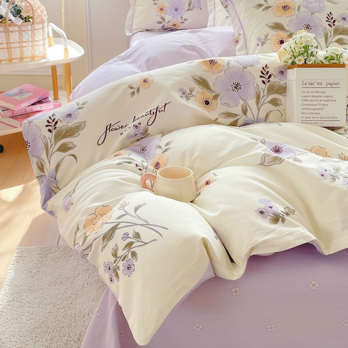 91家纺网 家纺一手货源 找家纺 铭博家纺 新款直播爆款网红全棉四件套13070印花吊边一字绣纯棉被套工艺款 夕颜