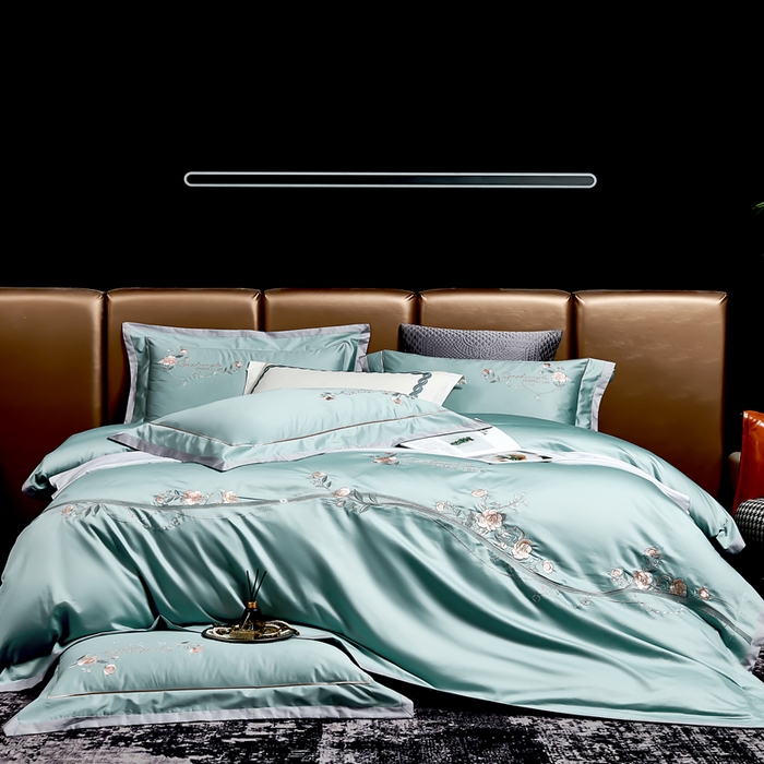 91家纺网 家纺一手货源 找家纺 U品汇 2025新品120支60s双股贡缎长绒棉重工刺绣花纯棉全棉四件套 蔷薇恋人-晴空兰