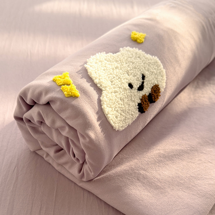 91家纺网 家纺一手货源 找家纺 曼谷家纺 2025新款软糯毛巾绣水洗棉床单床笠枕套纯色床单床笠枕套单品 小白云-紫色