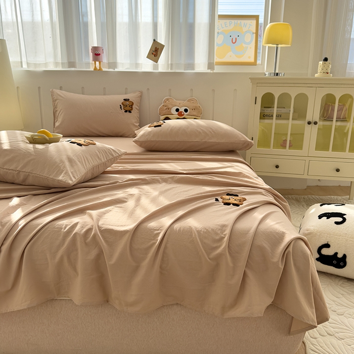 91家纺网 家纺一手货源 找家纺 曼谷家纺 2025新款软糯毛巾绣水洗棉床单床笠枕套纯色床单床笠枕套单品 吐司-奶茶