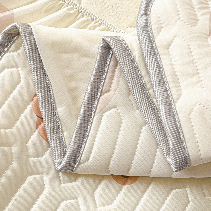 91家纺网 家纺一手货源 找家纺 富馨莱 2025新款A类凉感丝空气纤维凉席床笠款 无敌小熊