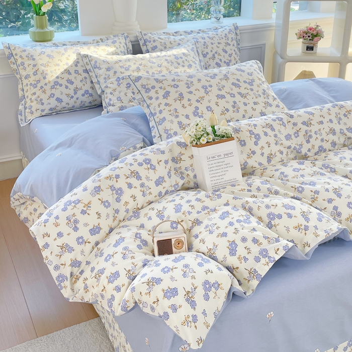 91家纺网 家纺一手货源 找家纺 铭博家纺 新款直播爆款网红全棉四件套13070印花吊边一字绣纯棉被套工艺款 花辰绒影