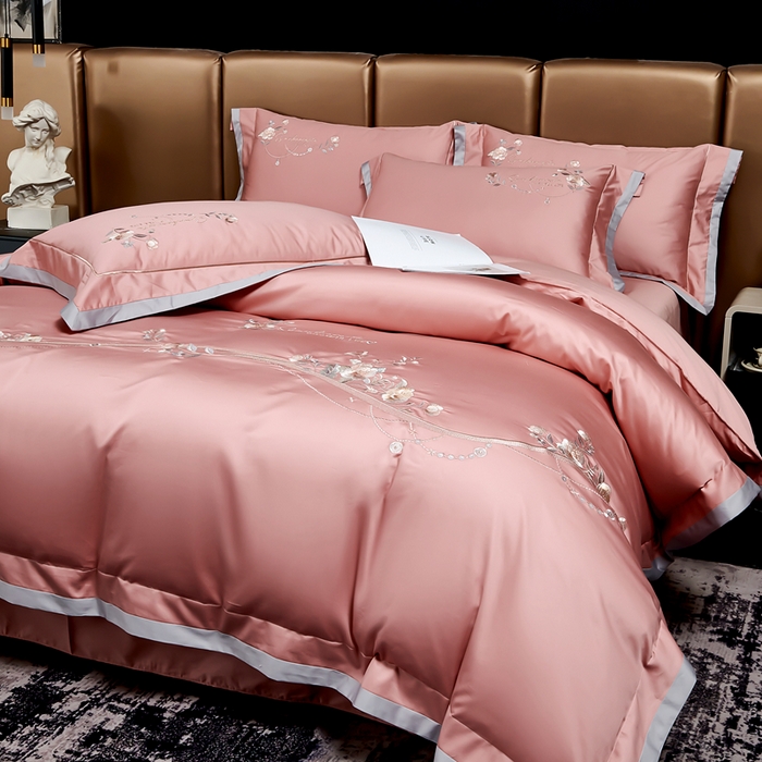 91家纺网 家纺一手货源 找家纺 U品汇 2025新品120支60s双股贡缎长绒棉重工刺绣花纯棉全棉四件套 蔷薇恋人-豆沙