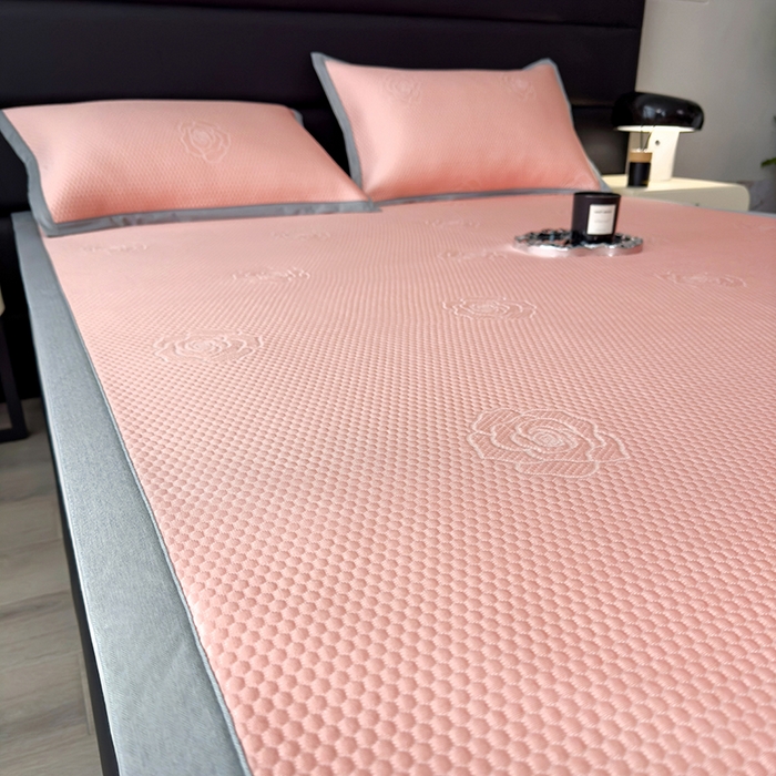 91家纺网 家纺一手货源 找家纺 欧邦 2025新款A类3D立体提花冰豆豆凉席 冰豆豆-粉玉