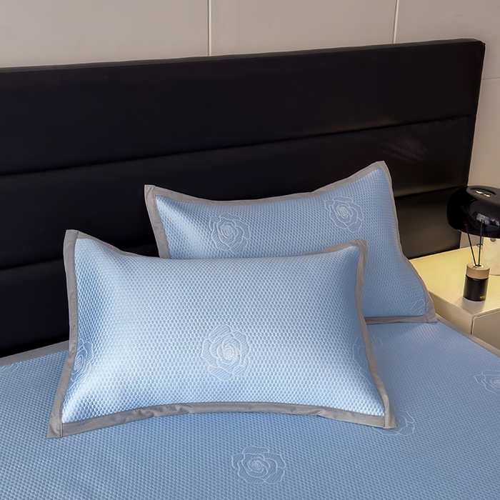 91家纺网 家纺一手货源 找家纺 欧邦 2025新款A类3D立体提花冰豆豆凉席 冰豆豆-清雅蓝