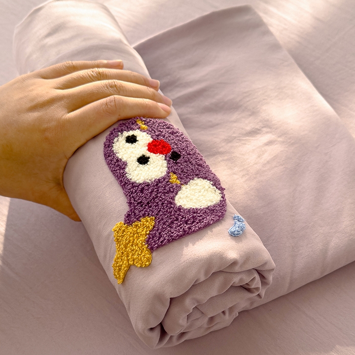 91家纺网 家纺一手货源 找家纺 曼谷家纺 2025新款软糯毛巾绣水洗棉床单床笠枕套纯色床单床笠枕套单品 茄子-紫色