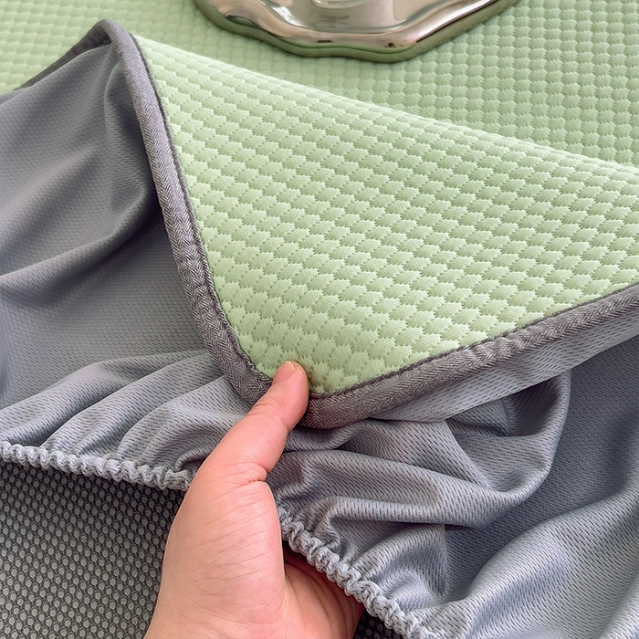 91家纺网 家纺一手货源 找家纺 卡初家居  2025新款A类豆豆凉感席席子凉席-多比来了 多比来了-千草绿(床笠）