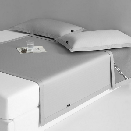 91家纺网 家纺一手货源 找家纺 席世家 2025新款云母凉感席 轻奢灰绑带款