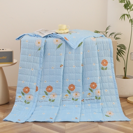 被多多被业 2025新款亲肤绒多针绗绣工艺夏被空调被 花之恋