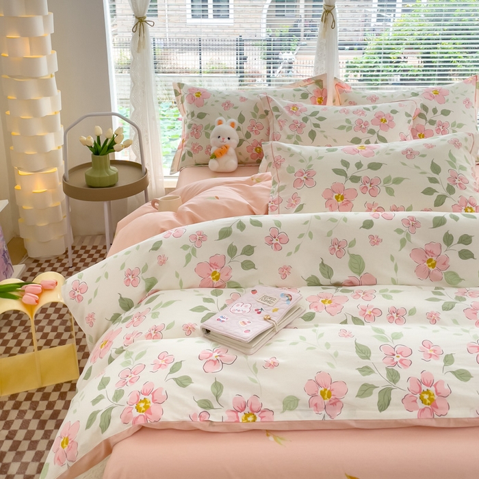 91家纺网 家纺一手货源 找家纺 铭博家纺 2025新款直播热款全棉吊边一字绣工艺款13070印花全棉单床单 悠悠花簇