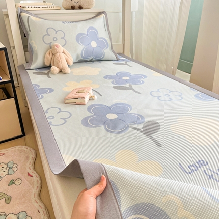 91家纺网 家纺一手货源 找家纺 （总）川悦生活2025新款小清新冰藤席学生款