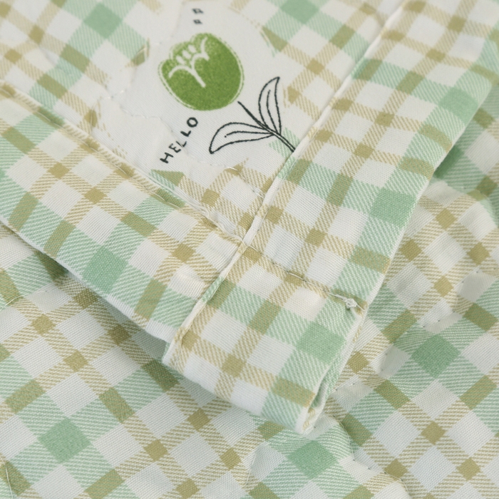 91家纺网 家纺一手货源 找家纺 被多多被业 2025新款亲肤绒多针绗绣工艺夏被空调被 一朵花-绿