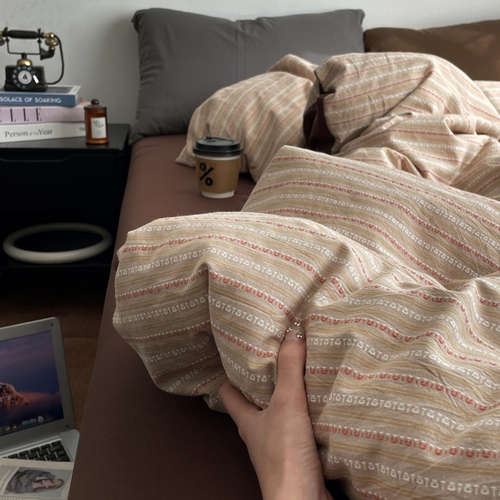 91家纺网 家纺一手货源 找家纺 羋多（原穆琪） 2025新款全棉色织提花人字斜四件套-美拉德系列 美拉德-糖杏仁